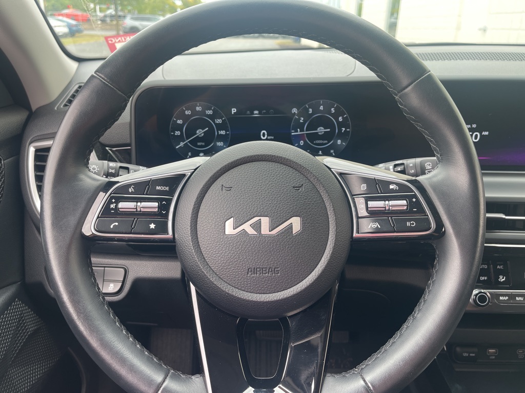 2024 Kia Seltos S photo 7
