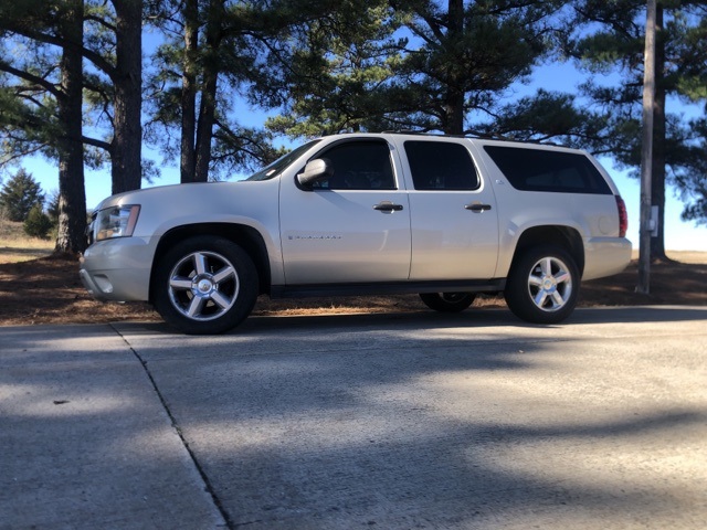 Used 2007 Chevrolet Suburban LS with VIN 3GNFC160X7G132632 for sale in McAlester, OK