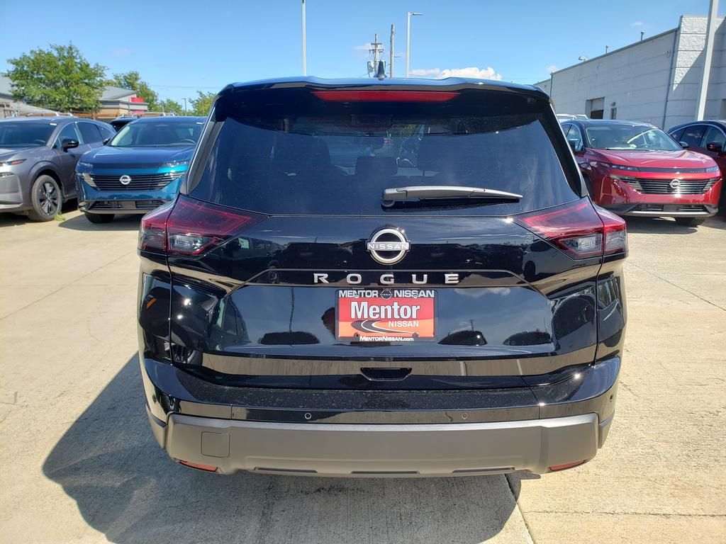 2026 Nissan Rogue S photo 2