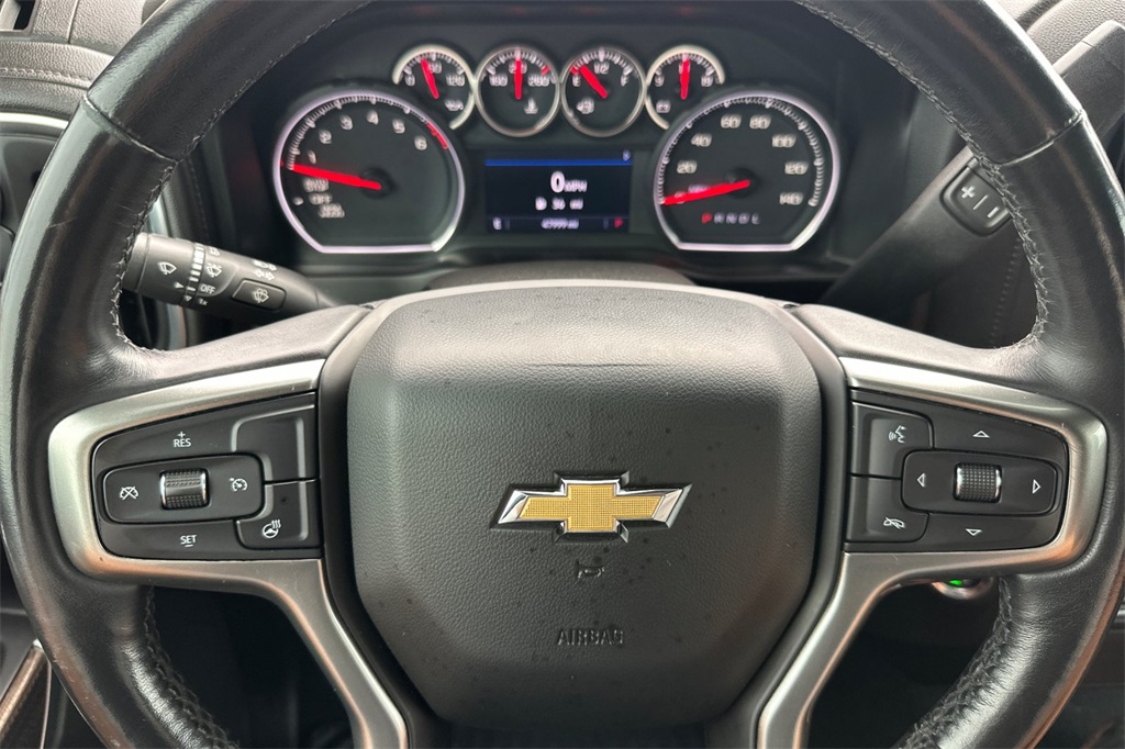 2019 Chevrolet Silverado 1500 LT photo 24