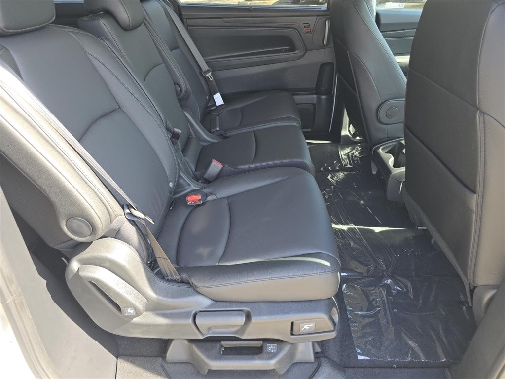 2026 Honda Odyssey EX-L photo 17