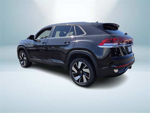 2026 Volkswagen Atlas Cross Sport SE Technology photo 2