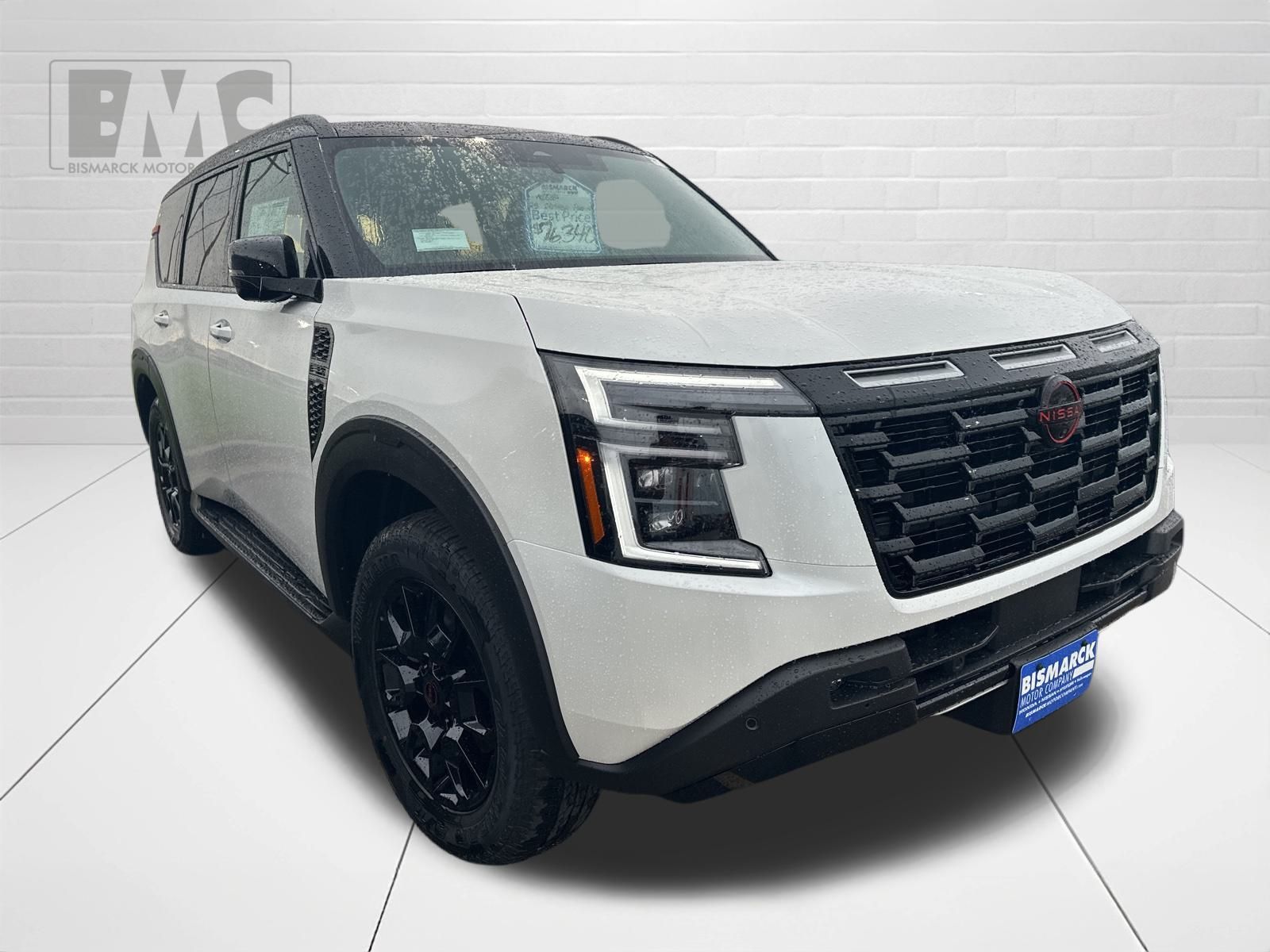 2025 Nissan Armada photo 3
