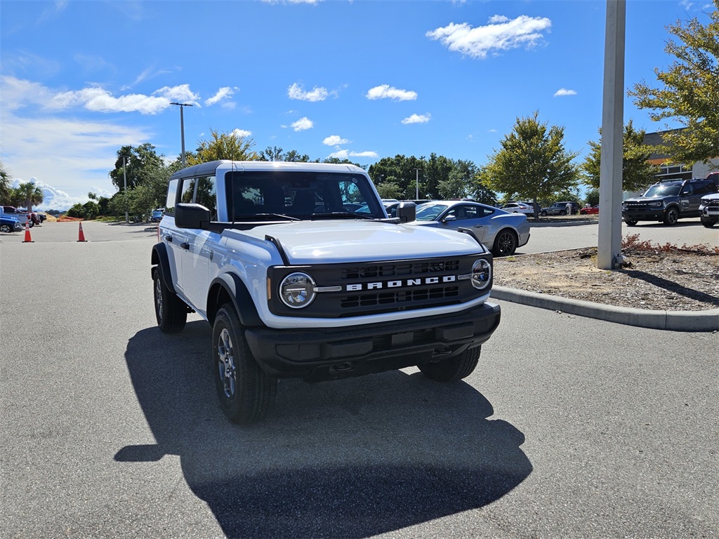 2025 Ford Bronco Big Bend photo 2