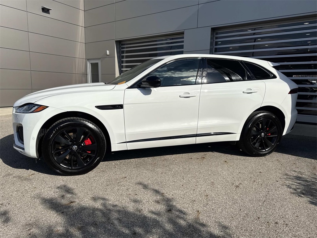 2024 Jaguar F-PACE P400 R-Dynamic S photo 3