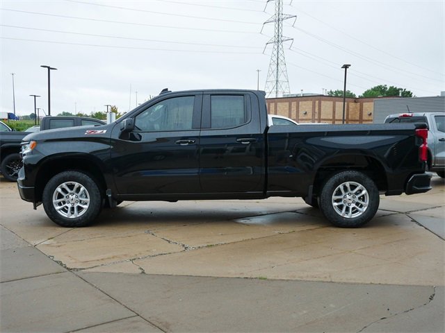 2026 Chevrolet Silverado 1500 RST photo 4