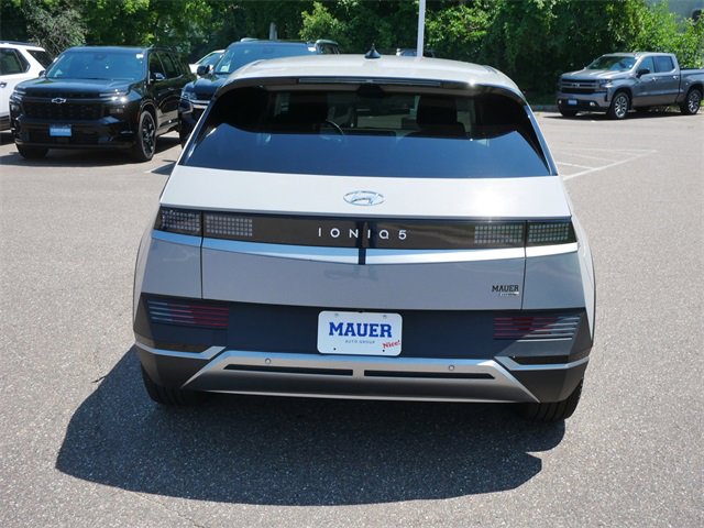 2024 Hyundai Ioniq 5 SEL photo 6