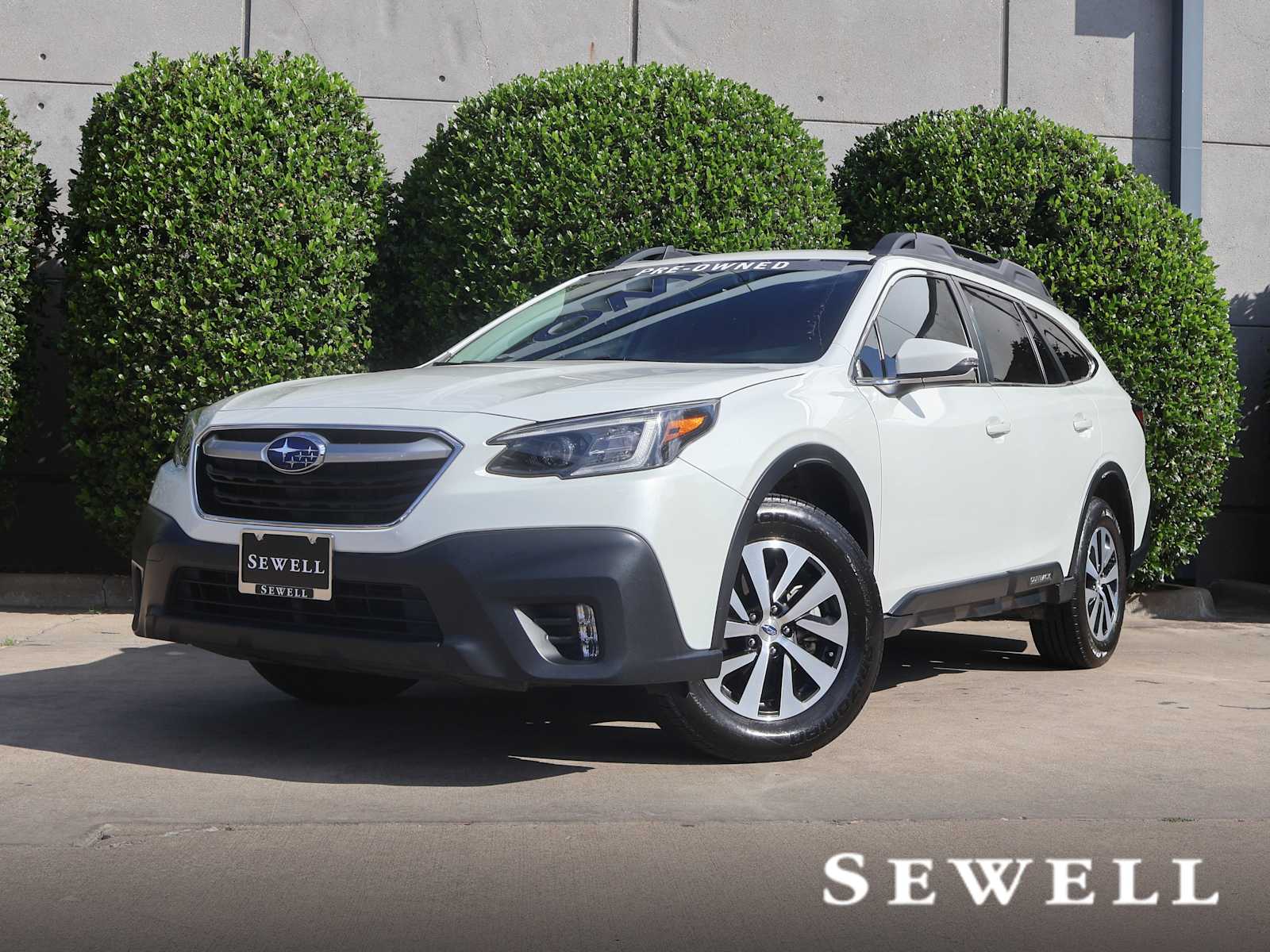 2021 Subaru Outback Premium's photo