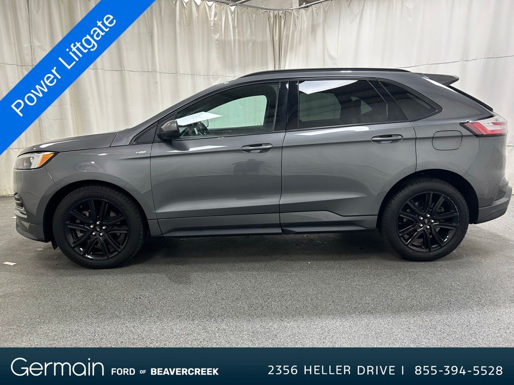 2021 Ford Edge ST photo 4