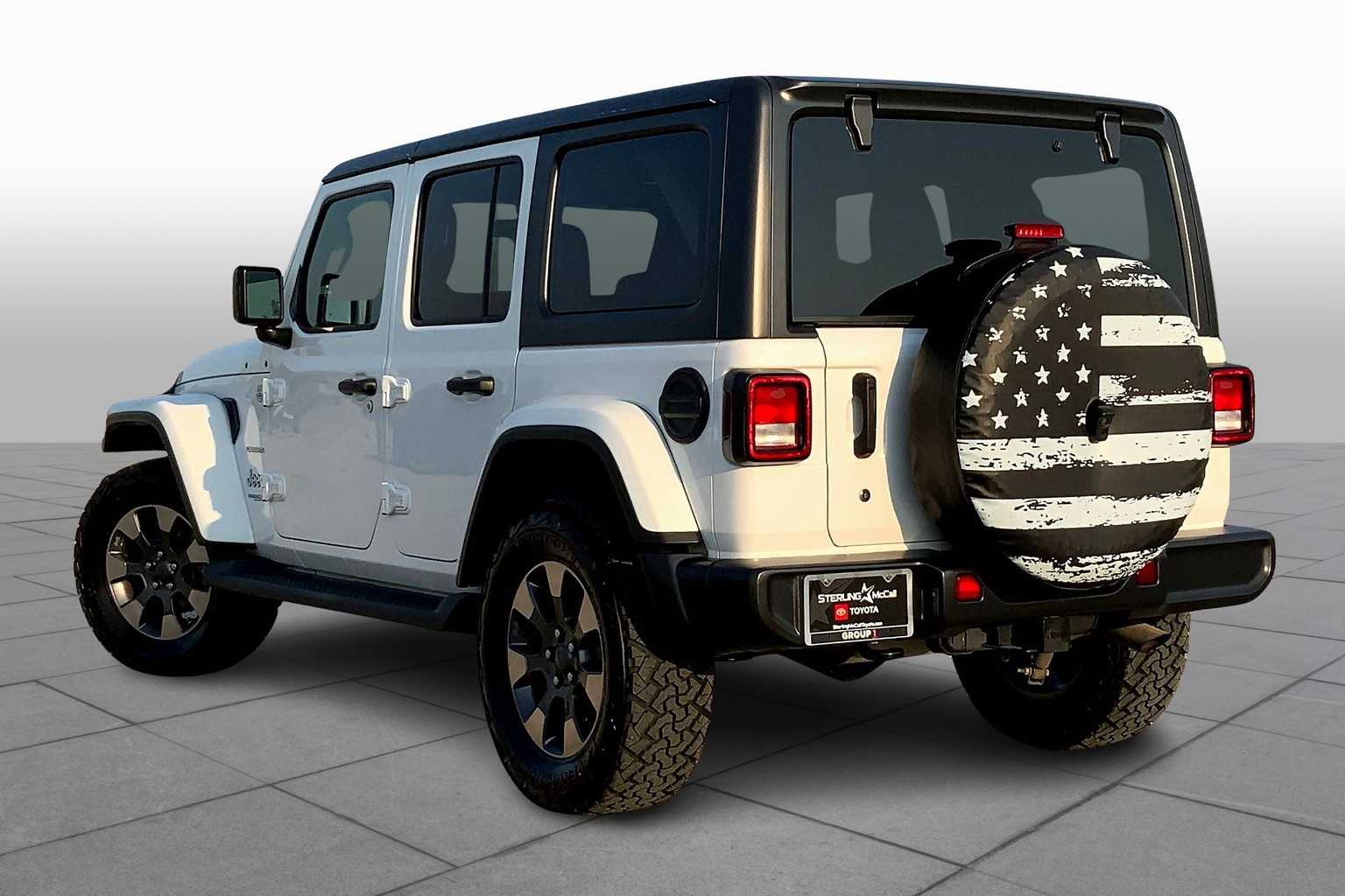 2018 Jeep Wrangler Unlimited Sahara photo 11
