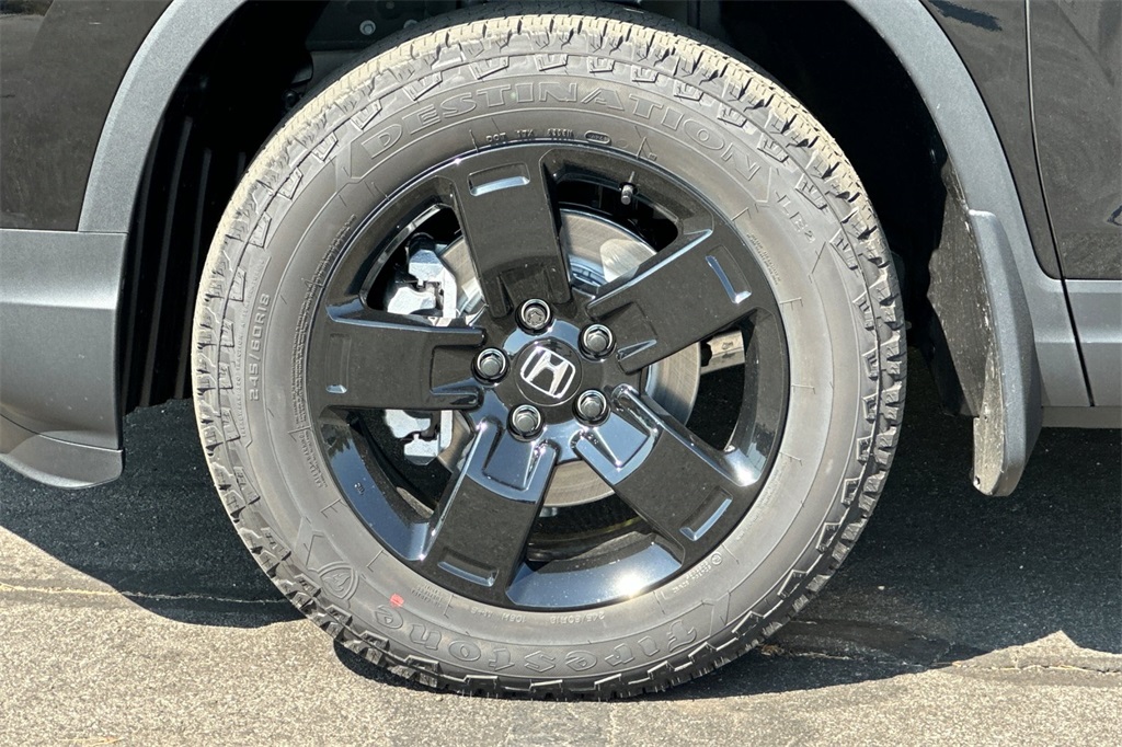 2025 Honda Ridgeline Black Edition photo 28