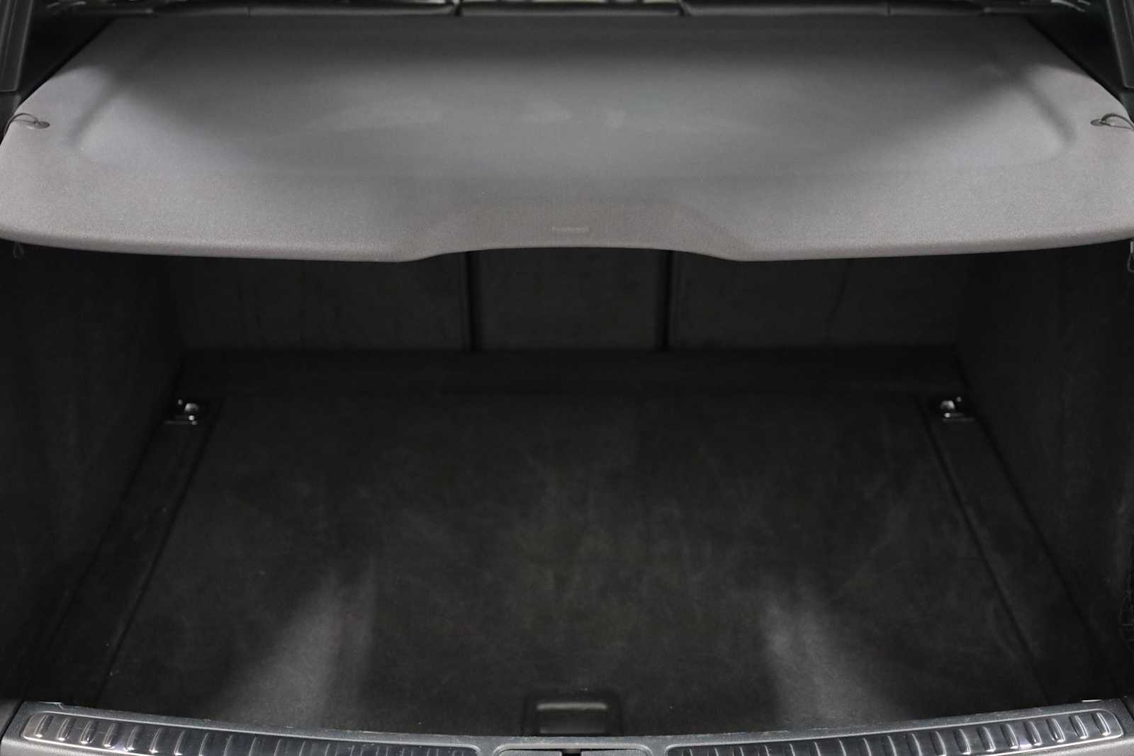 2018 Porsche Macan photo 39