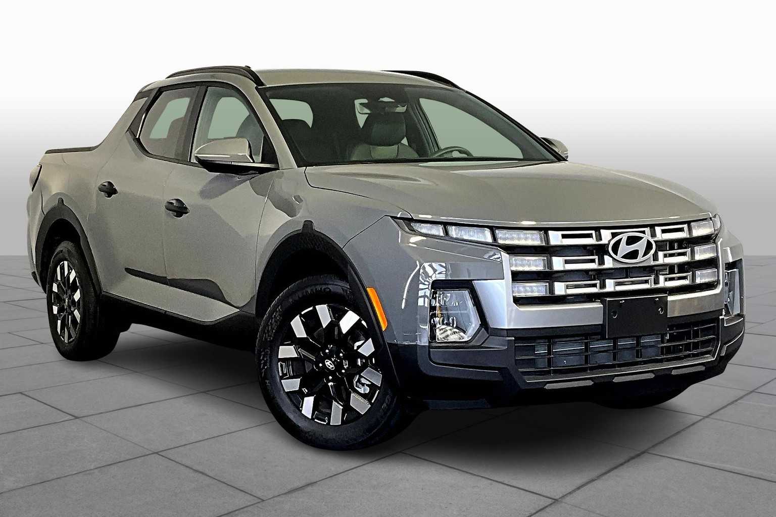 2025 Hyundai Santa Cruz SEL photo 2