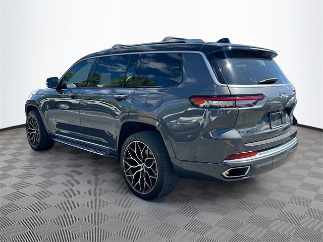 2023 Jeep Grand Cherokee L Summit photo 3