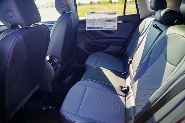 2025 Volkswagen Tiguan SE photo 23