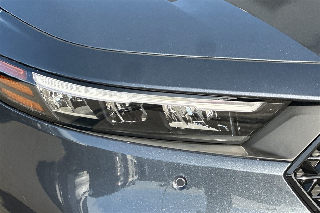 2025 Honda Accord Hybrid EX-L photo 23