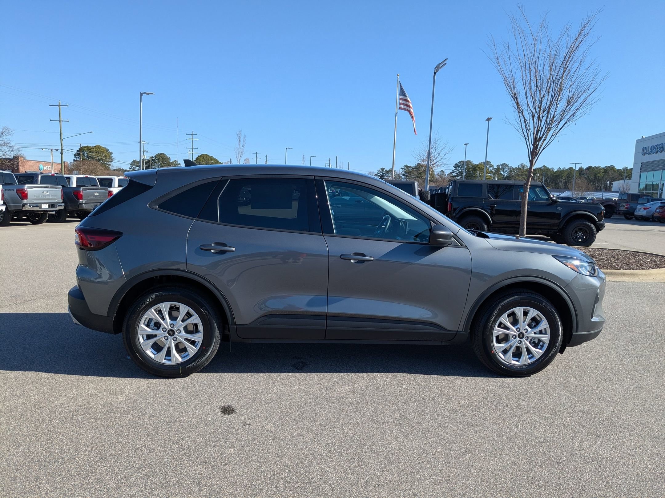 2025 Ford Escape Active photo 6