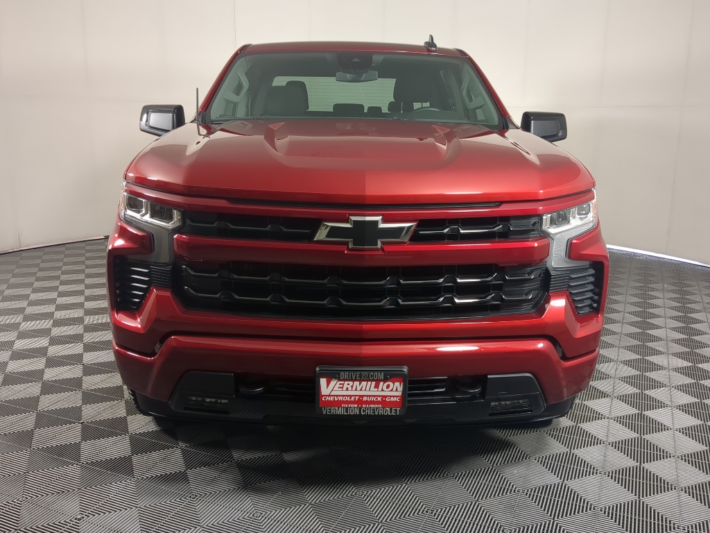 2024 Chevrolet Silverado 1500 RST photo 3