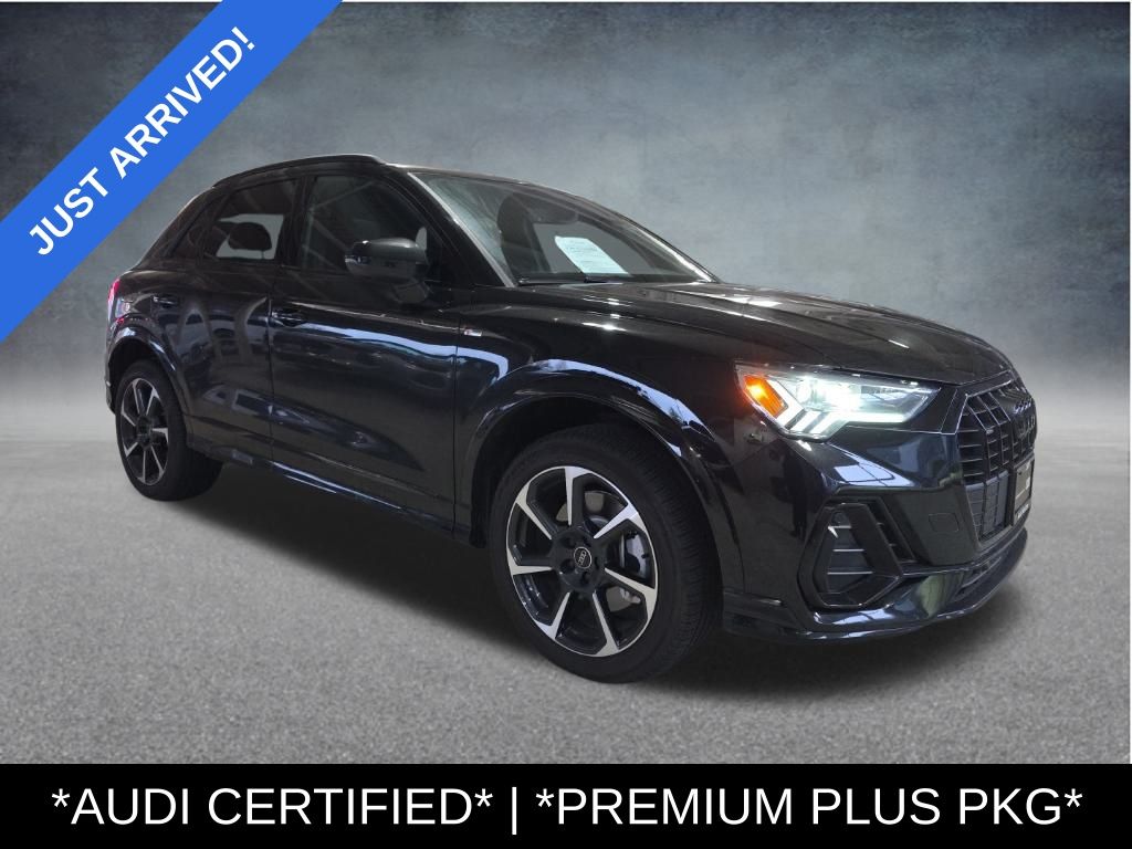 2025 Audi Q3 S Line Premium Plus's photo