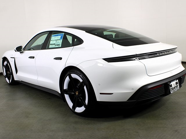 2025 Porsche Taycan 4 photo 3