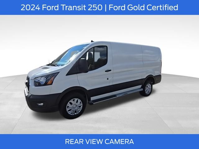 2024 Ford Transit photo 3