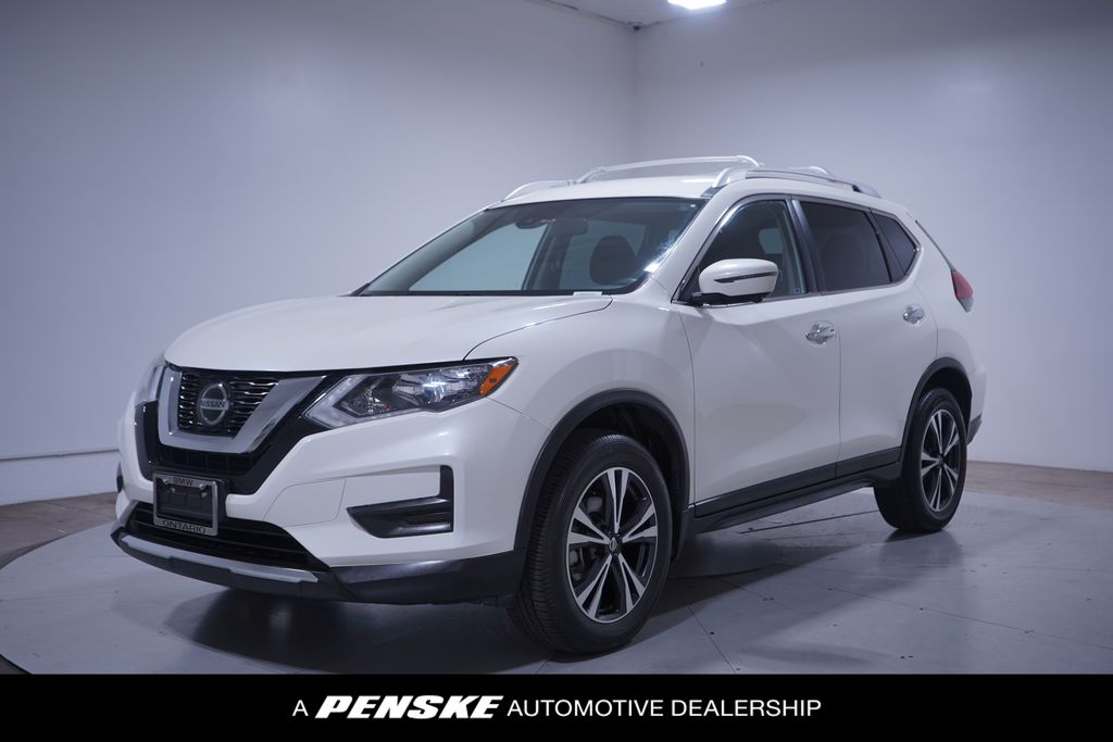 2020 Nissan Rogue SV
