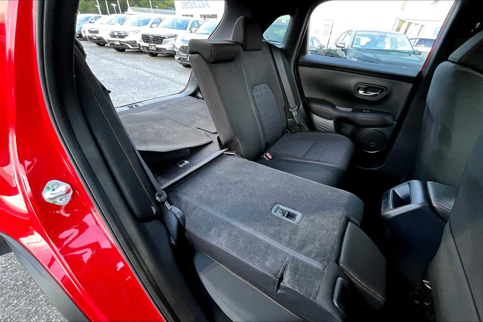 2023 Honda HR-V Sport photo 13