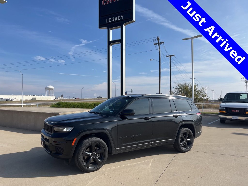 2023 Jeep Grand Cherokee L Altitude's photo