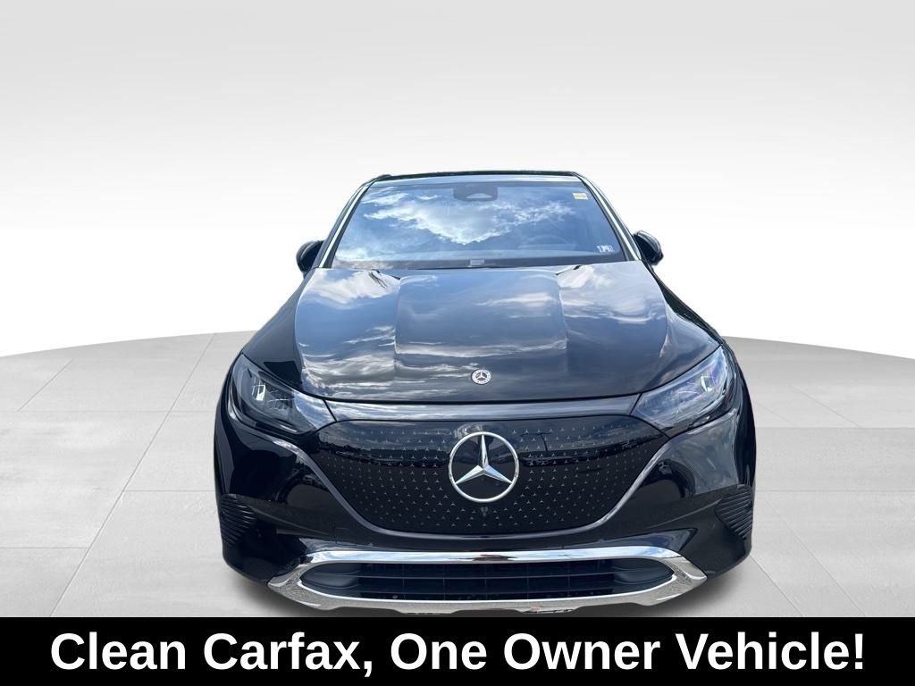 2025 Mercedes Benz 350 4MATIC photo 3