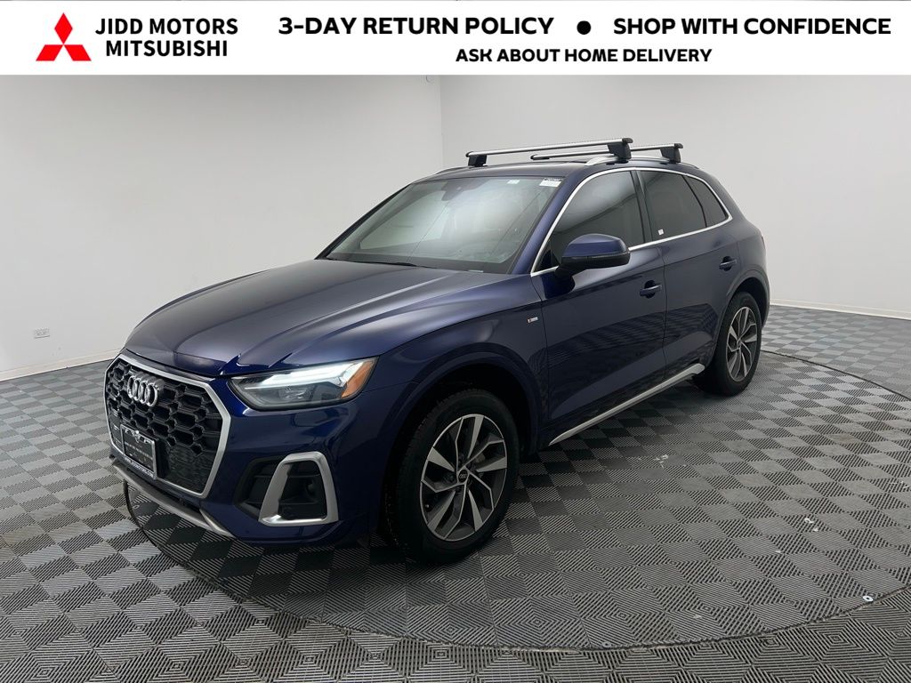 2022 Audi Q5 Premium's photo