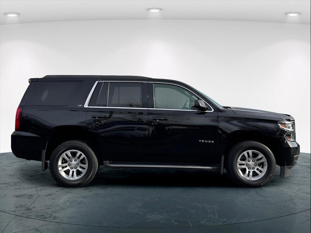 2019 Chevrolet Tahoe LT photo 4