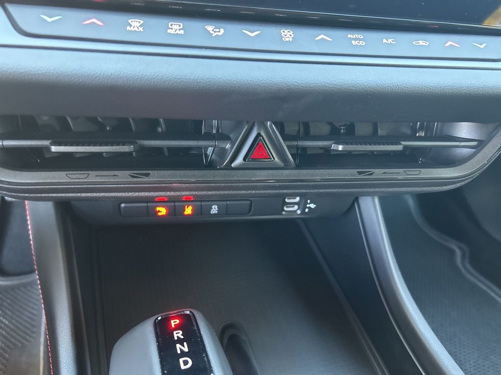 2025 Dodge Charger R/T photo 37