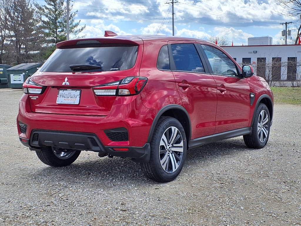 2025 Mitsubishi Outlander Sport ES photo 3