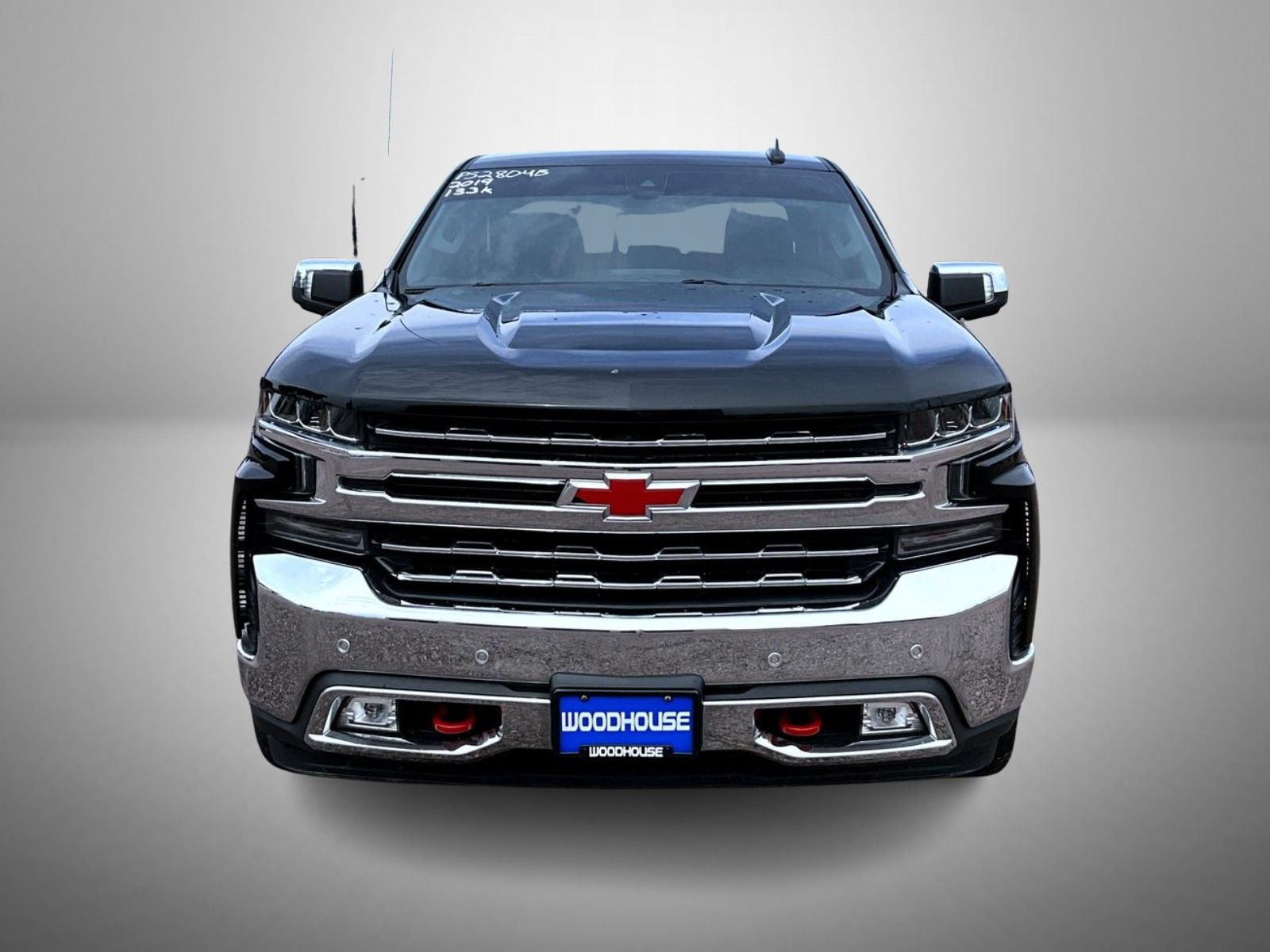 2019 Chevrolet Silverado 1500 LTZ photo 2