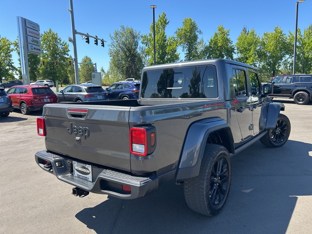2024 Jeep Gladiator photo 7