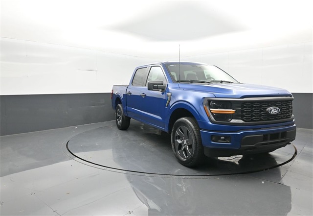 2025 Ford F-150 STX's photo