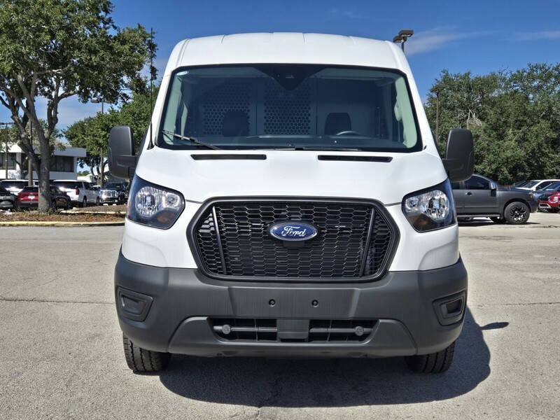 2024 Ford Transit photo 7