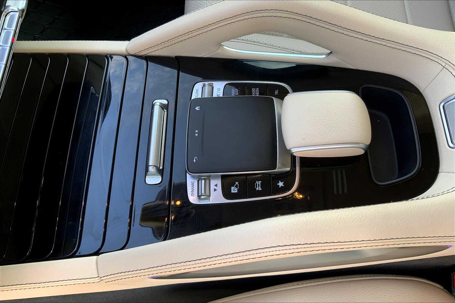 2020 Mercedes Benz GLE 350 4MATIC photo 14
