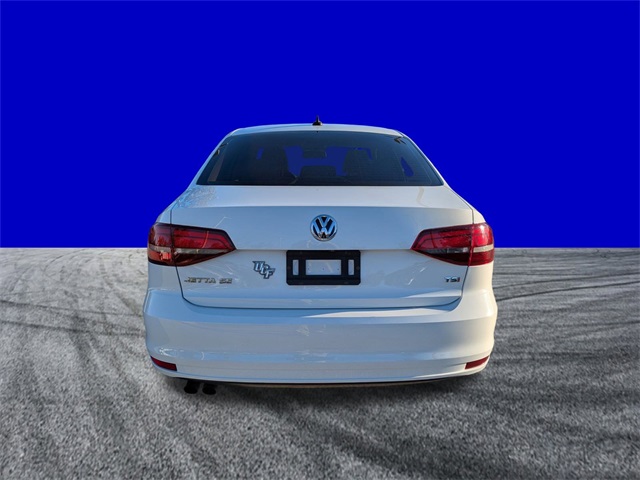 2017 Volkswagen Jetta 1.4T SE photo 3