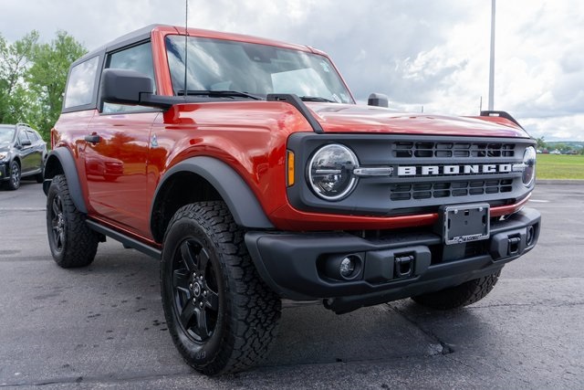 2024 Ford Bronco Black Diamond photo 4