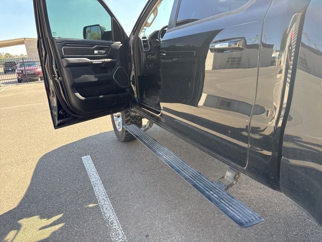 2022 Ram 1500 Laramie photo 10