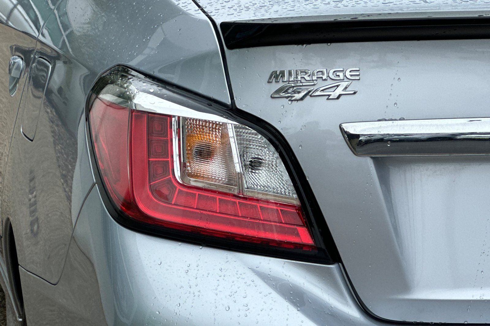 2024 Mitsubishi Mirage G4 Black Edition photo 24