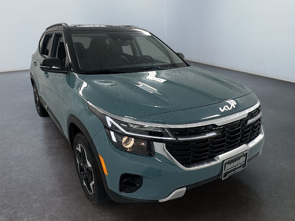 2026 Kia Seltos S's photo