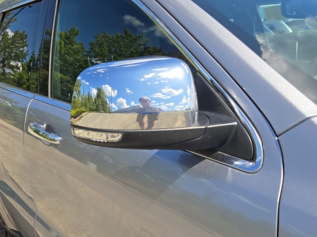 2020 Jeep Grand Cherokee Limited photo 3
