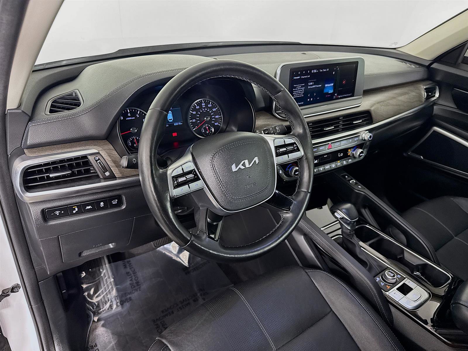 2022 Kia Telluride EX photo 8