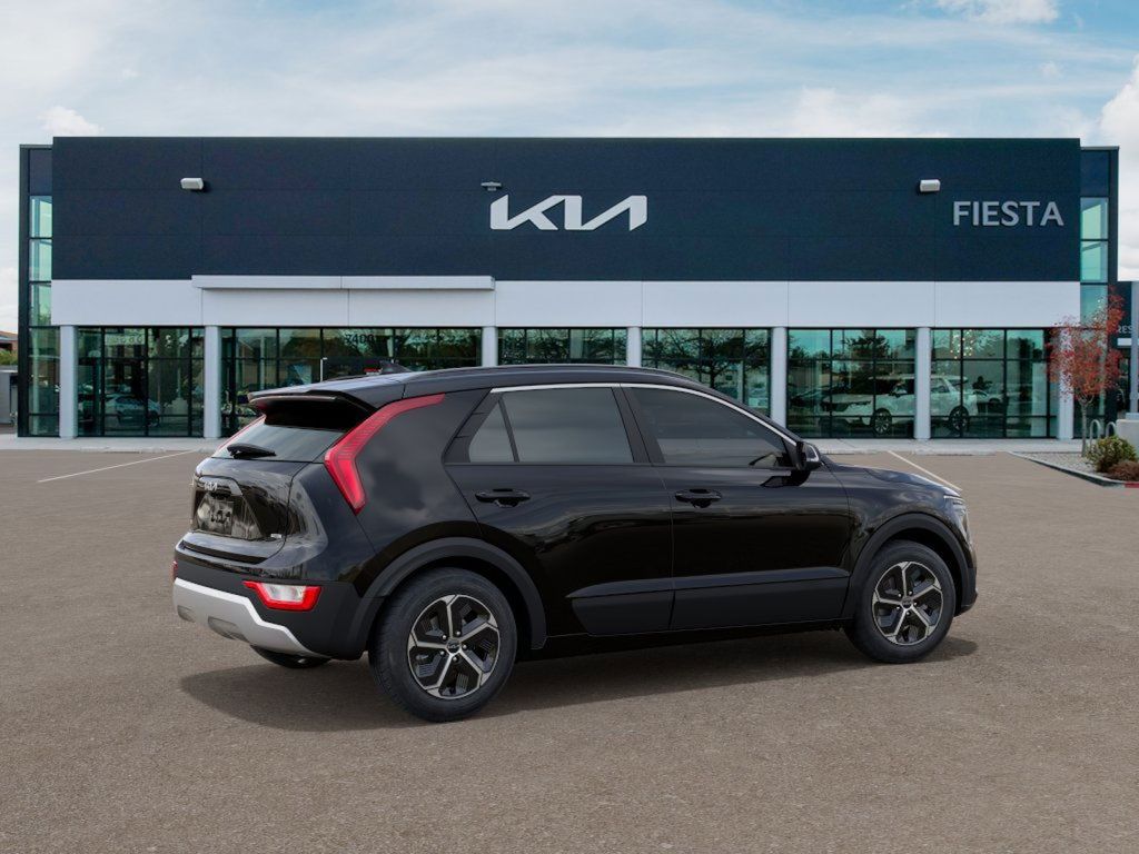 2025 Kia Niro EX photo 2