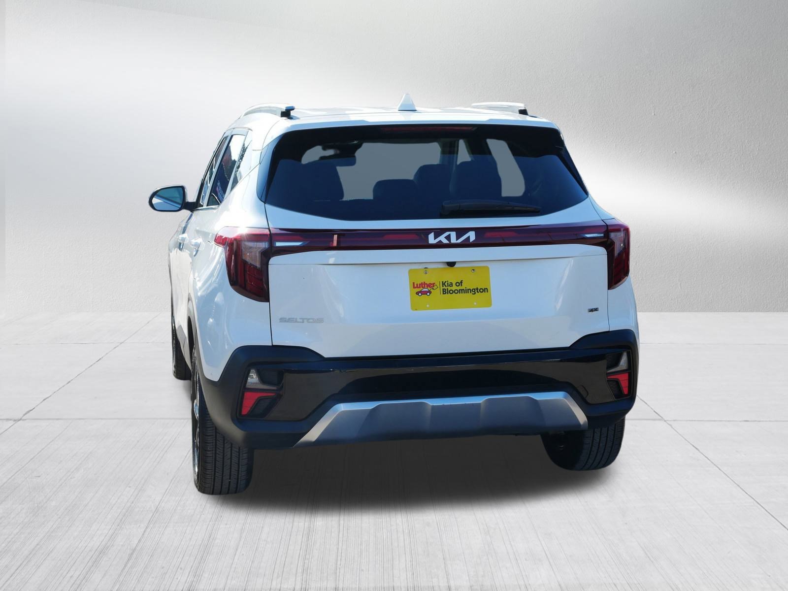 2024 Kia Seltos EX photo 4