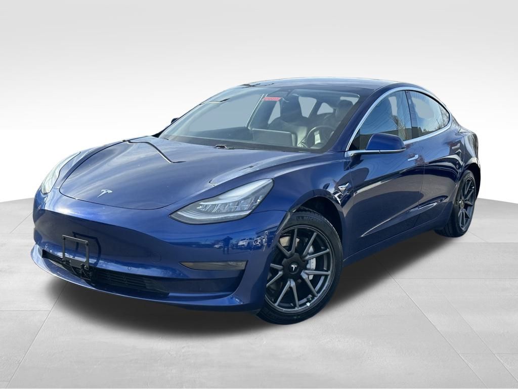 2019 Tesla Model 3 Base's photo