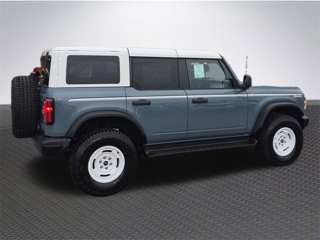 2025 Ford Bronco Heritage First Edition photo 4