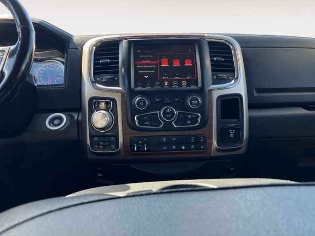 2017 Ram 1500 Laramie photo 14